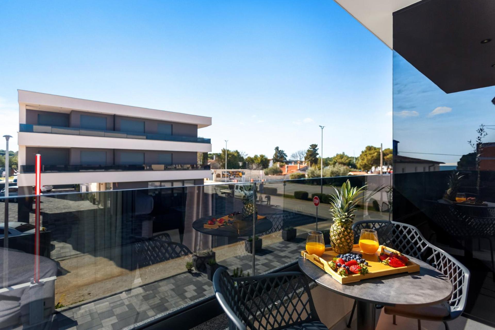 Fly Rooms Medulin - 50M From The Beach - New 2024 Habitación foto